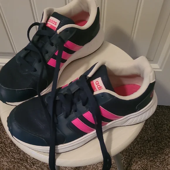 Adidas Neo Sneakers β Dark Blue with Pink Stripes - Picture 1 of 5